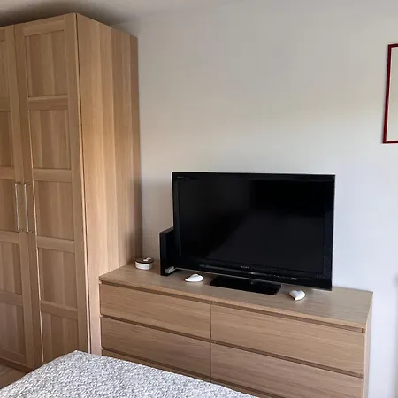 Superbe 2 Pièces Moderne Refait à Neuf, Piscine ! Antibes