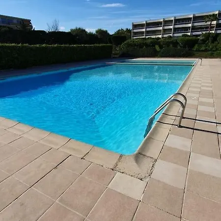 Apartment Superbe 2 Pieces Moderne Refait A Neuf, Piscine ! Antibes